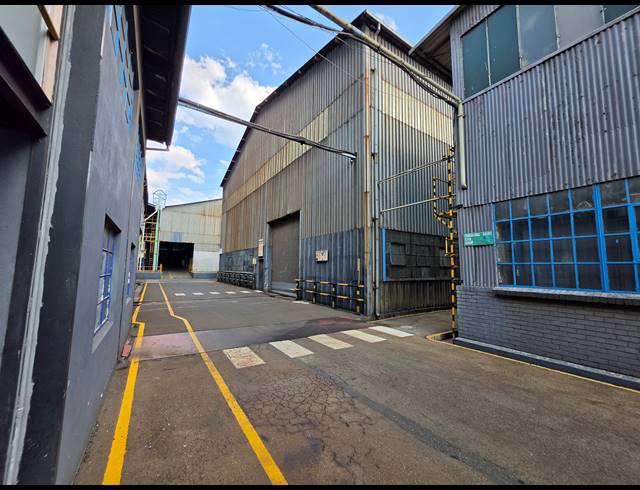 1,000M² FACTORY TO LET IN BOKSBURG EAST